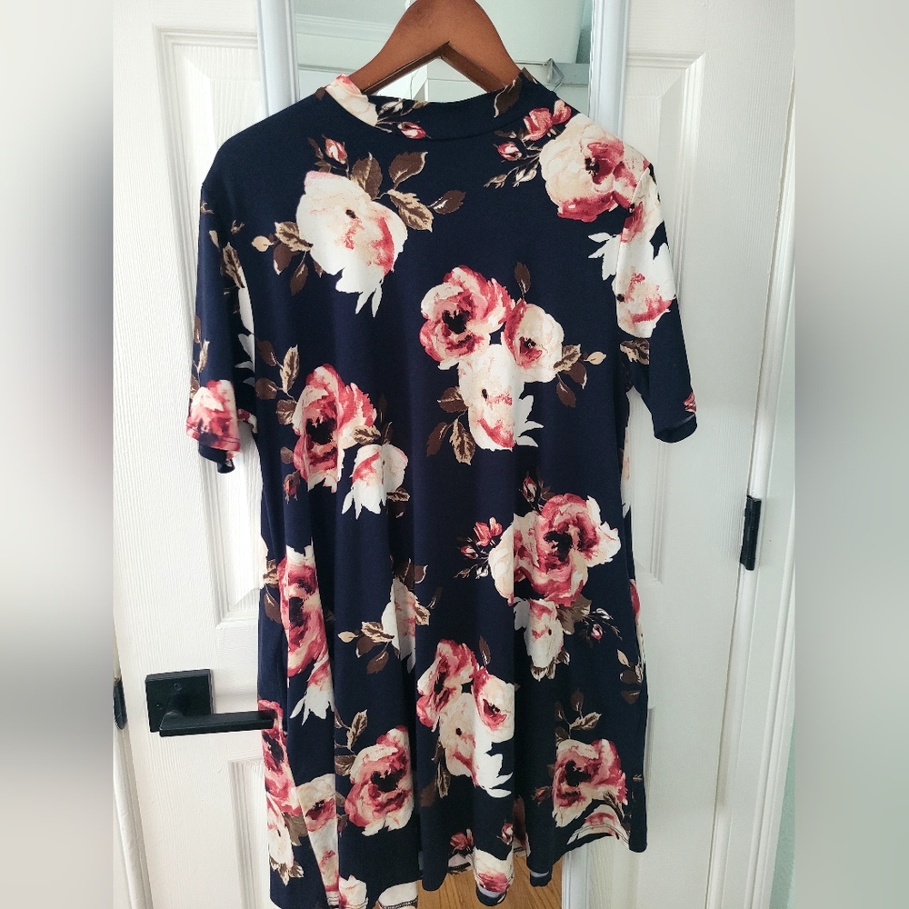 Sweet Lovely floral dress like new
